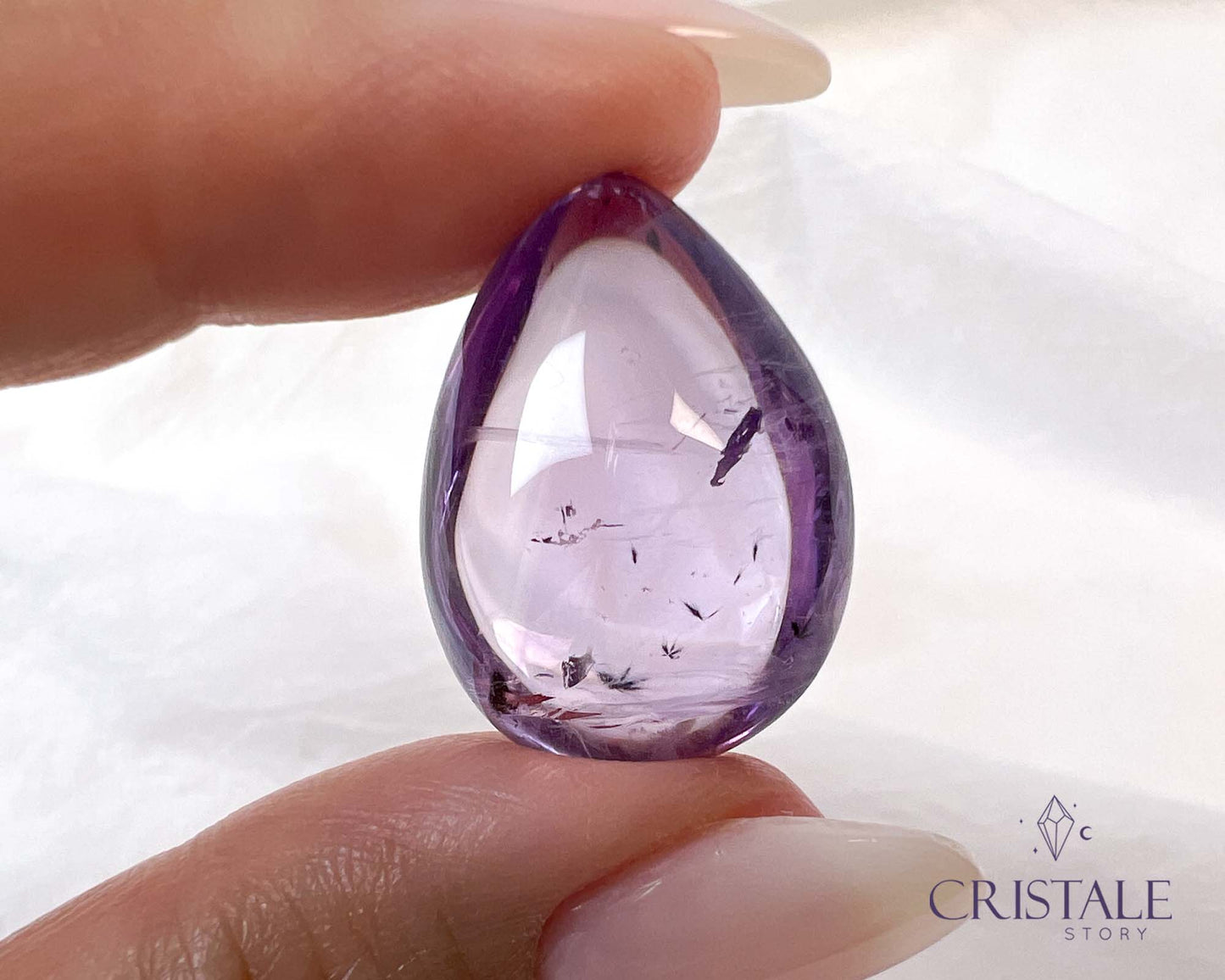 Amethyst with Hollandite Teardrop | 36E