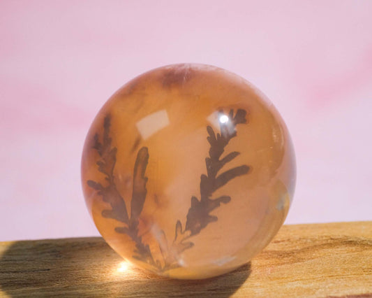 Dendritic Quartz Sphere