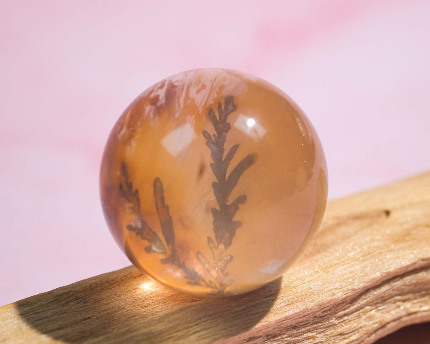 Dendritic Quartz Sphere