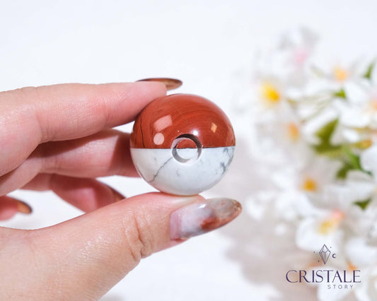 3cm Pokeball Crystal Carving